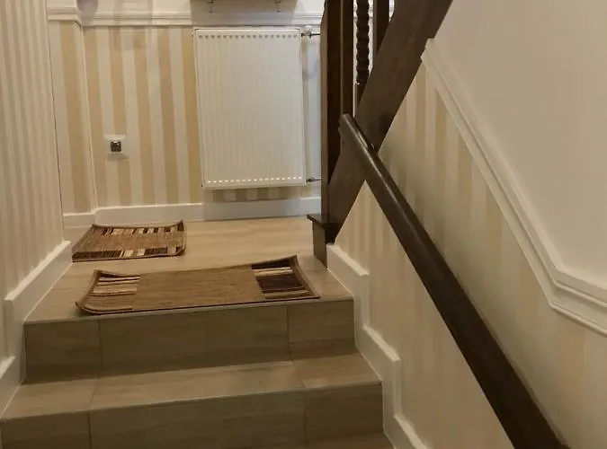 Kathia Goscinne 3* Катовице