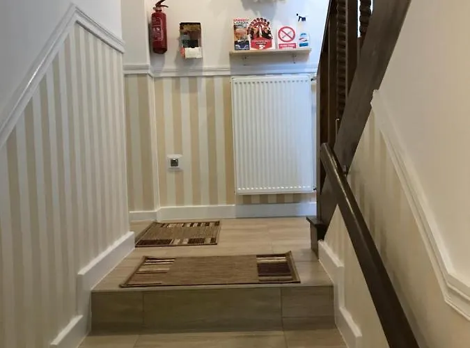 Kathia Goscinne Отель типа 